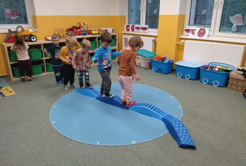 96dd794aea8cdb9f3a35489f56955ff7_jpeg